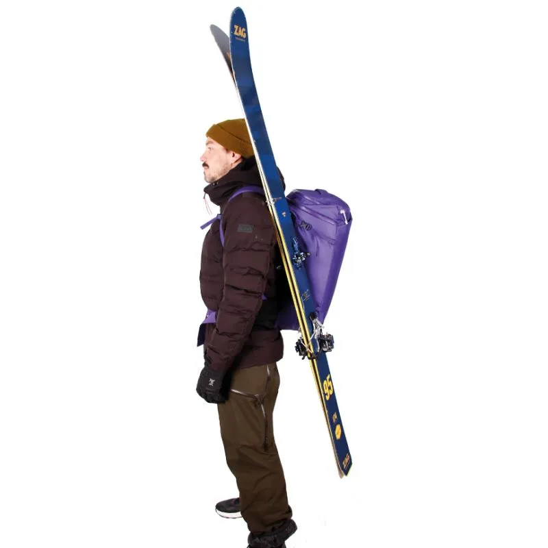 Bolsa de esquí de travesía BLUE ICE Yagi 28L Pack (Vulcan)