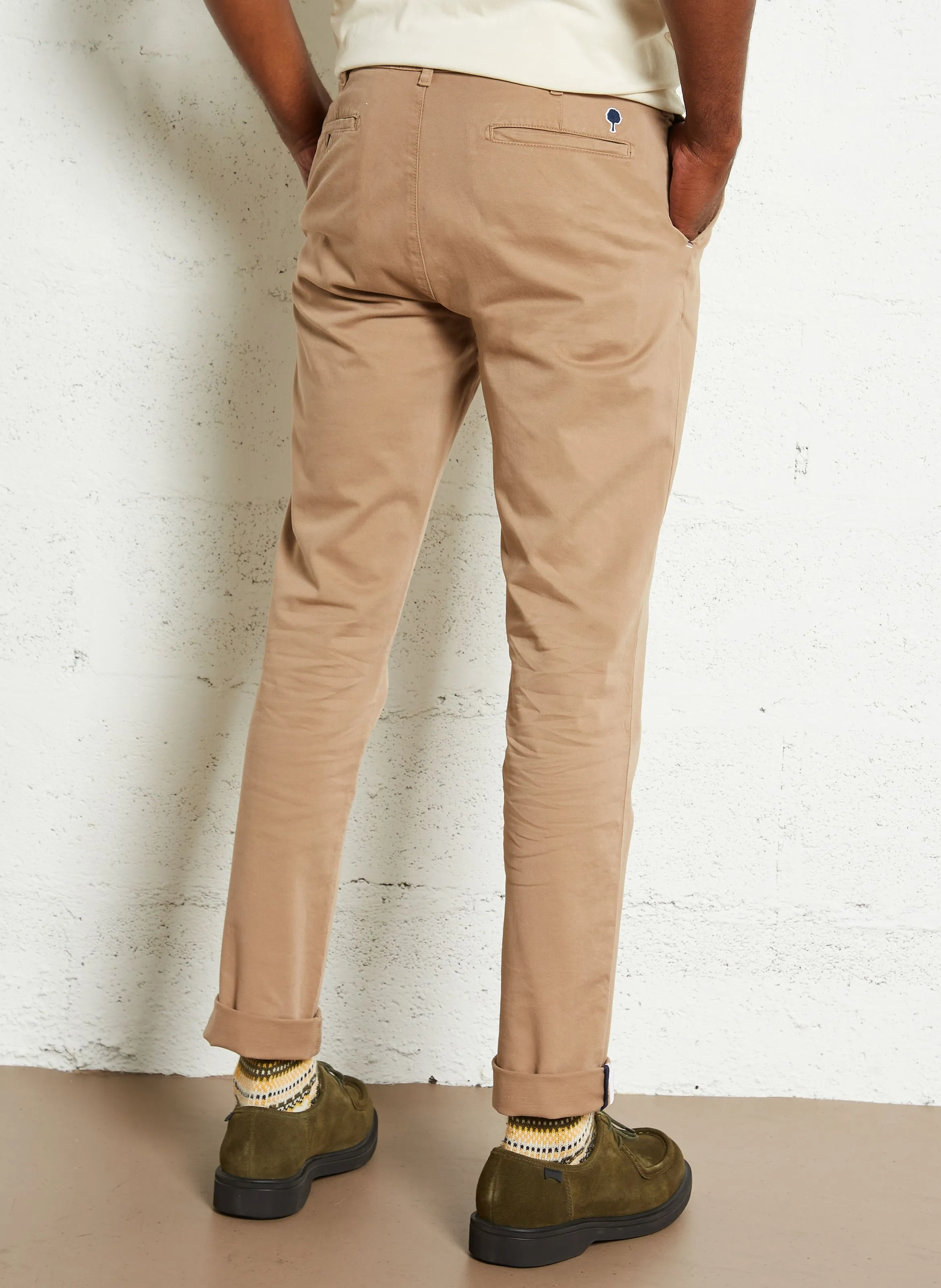 FAGUO BRIX  PANTALóN RECTO DE MEZCLA DE ALGODóN ORGáNICO EN BEIGE