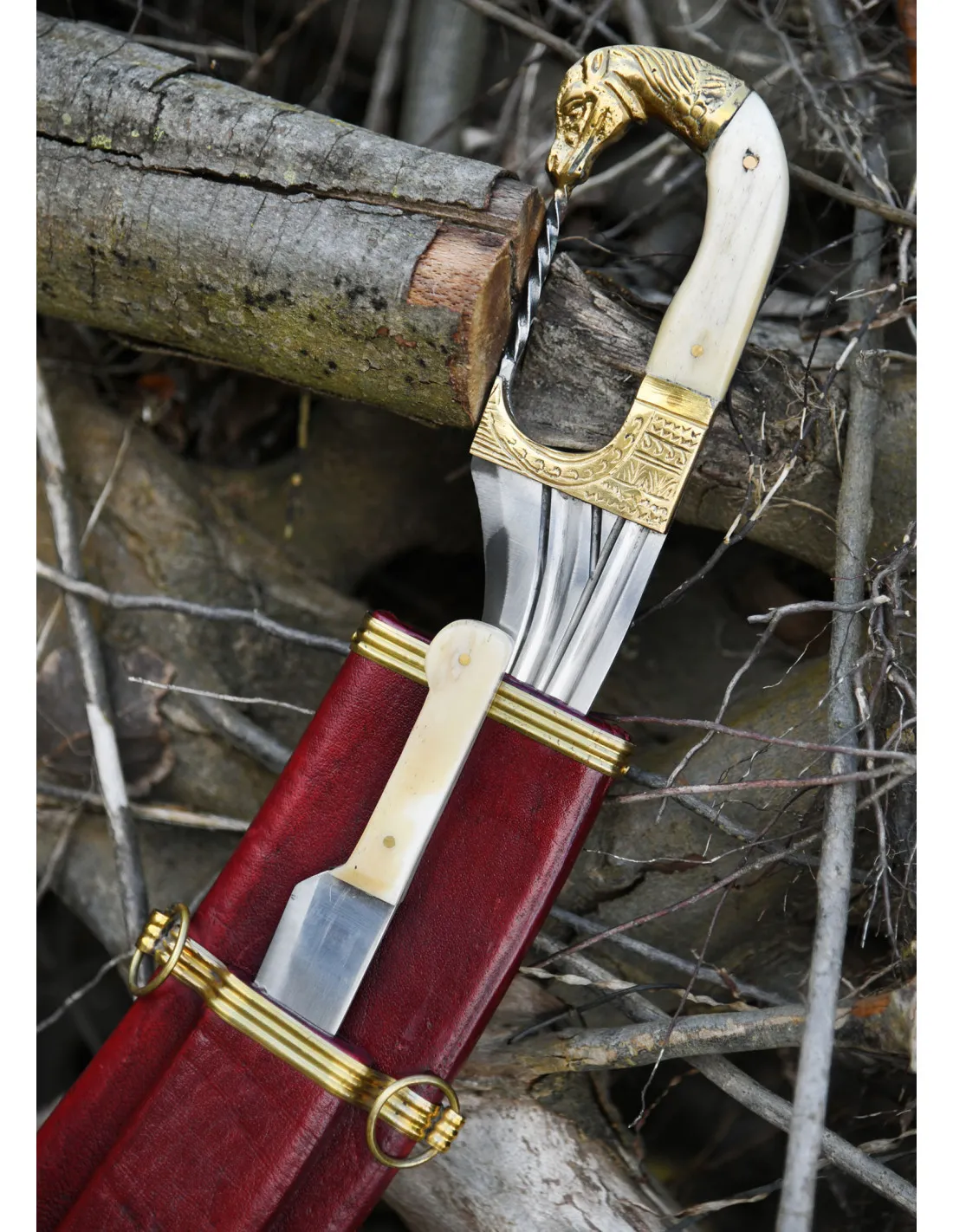 FALCATA, KOPIS CON CUCHILLO, MANGO CABEZA CABALLO, S. IVIII A.C.