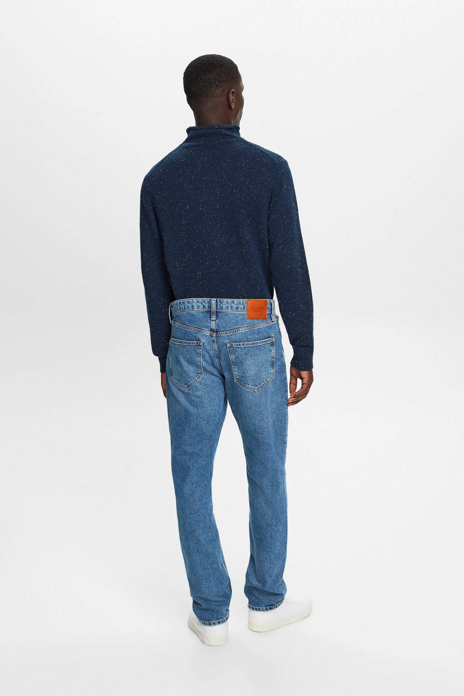 JEANS MIDRISE STRAIGHT FIT