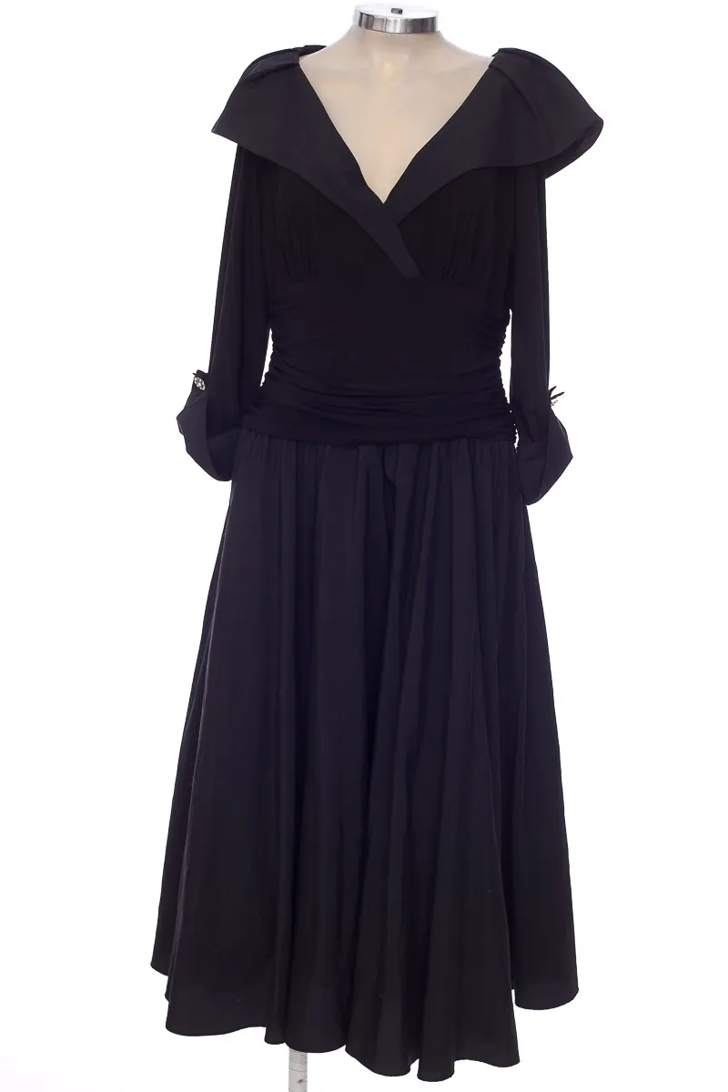 VESTIDO / ENTERIZO COLOR NEGRO  JESSICA HOWARD