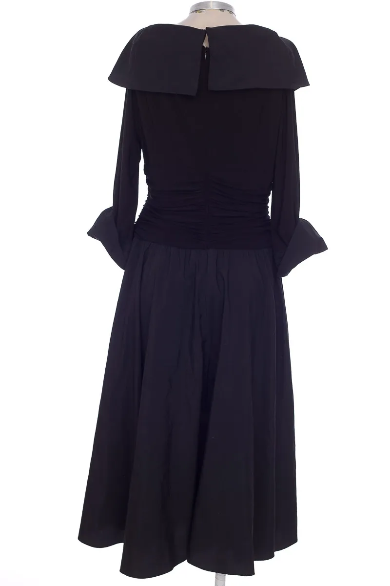 VESTIDO / ENTERIZO COLOR NEGRO  JESSICA HOWARD